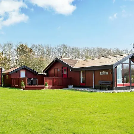 6 Person Holiday In Holiday home